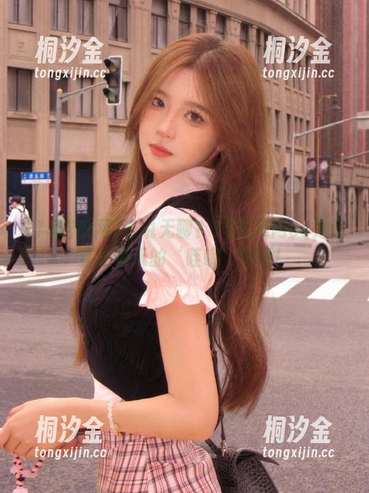 15吃瓜网 谁说无聊?15吃瓜网os为你直达每天的‘哇哦’时刻!