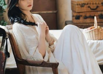 www.17网址：谁说吃瓜就不能调皮搔首呢？