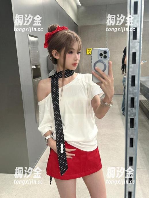 51 收藏这些奇葩瞬间,www..51简直是我的快乐源泉!