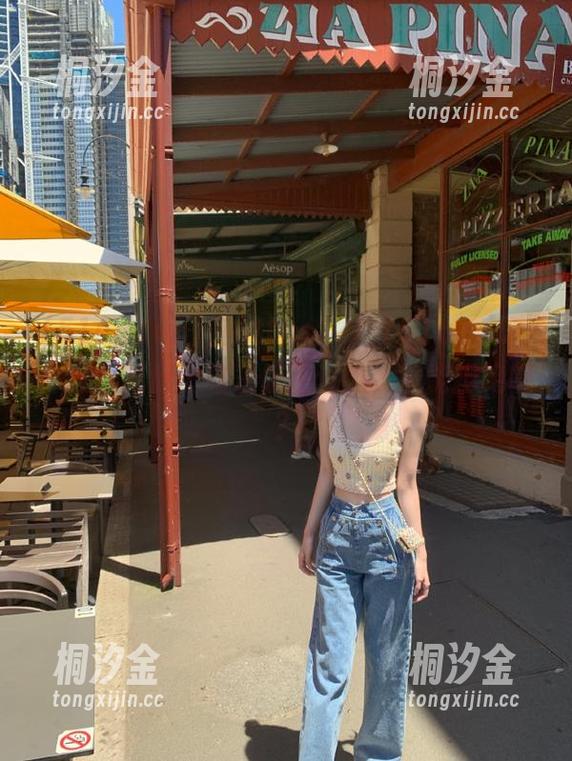 在https冫丿丿51cg.fun，在线吃瓜比吃米饭还过瘾，谁能拒绝呢？