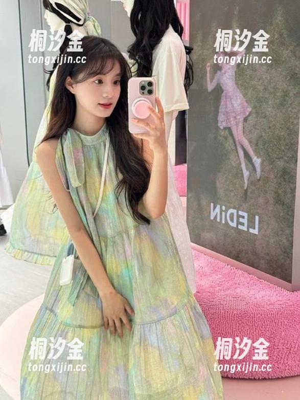 51吃瓜 浪漫满屋?不如来“51吃瓜”地址,听听全网的心跳!