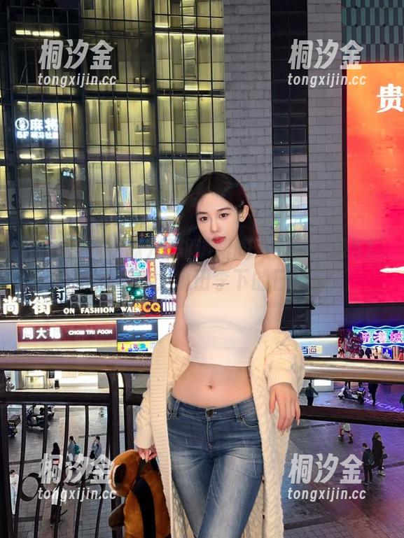 51在线吃瓜 想知道绯闻八卦?登录51在线吃瓜,瓜田李下的日常!