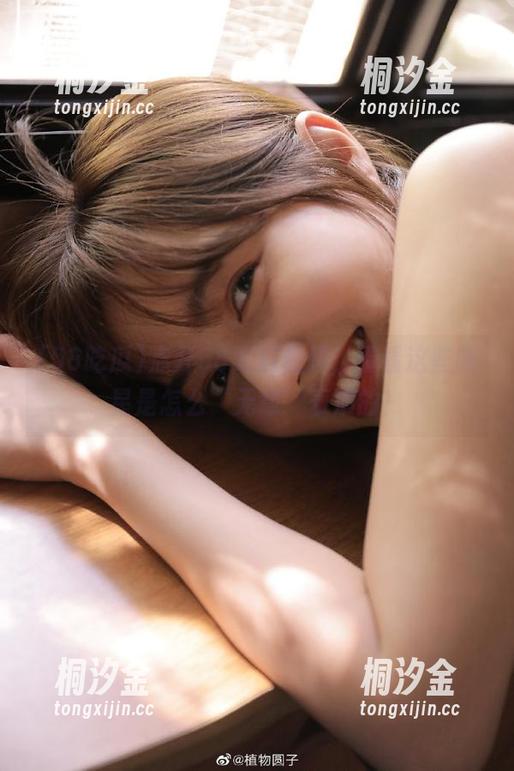 58吃瓜 点开58吃瓜视频,看看这些明星是怎么‘无意’表演的!