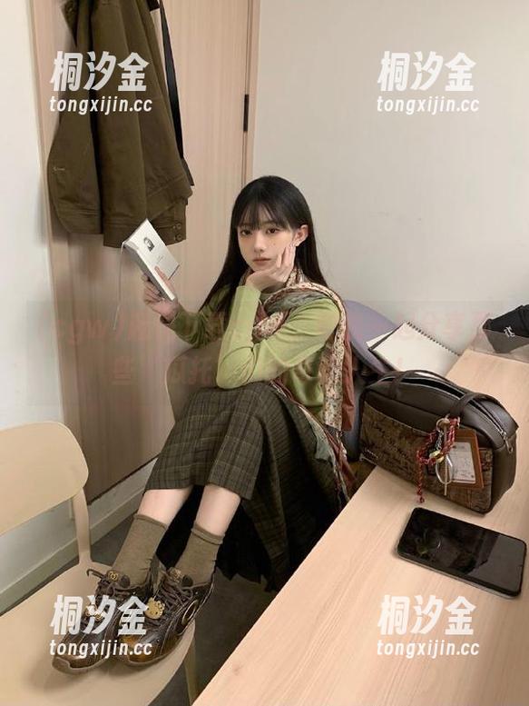 cgw 赶快下载cgw,和我一起分享那些‘瓜托’们的奇葩人生!