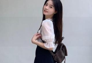 人人黑料吃瓜网51最新视频：今天又有谁被黑了？