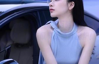 看！这视频明明就是吃瓜列表上的，这些瓜真是新鲜出炉！