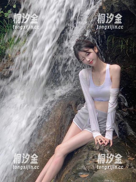 吃瓜列表 吃瓜列表:ios上的全天候爆料神器,别问我为什么脑子不清楚!