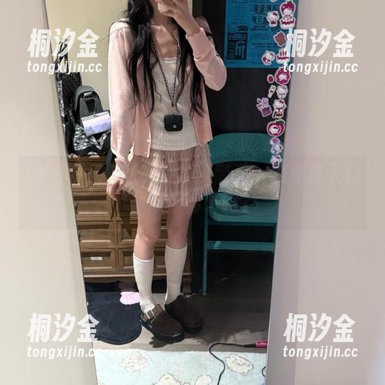 吃瓜大全 吃瓜大全:随手一戳免费入口,瓜你够了吗?