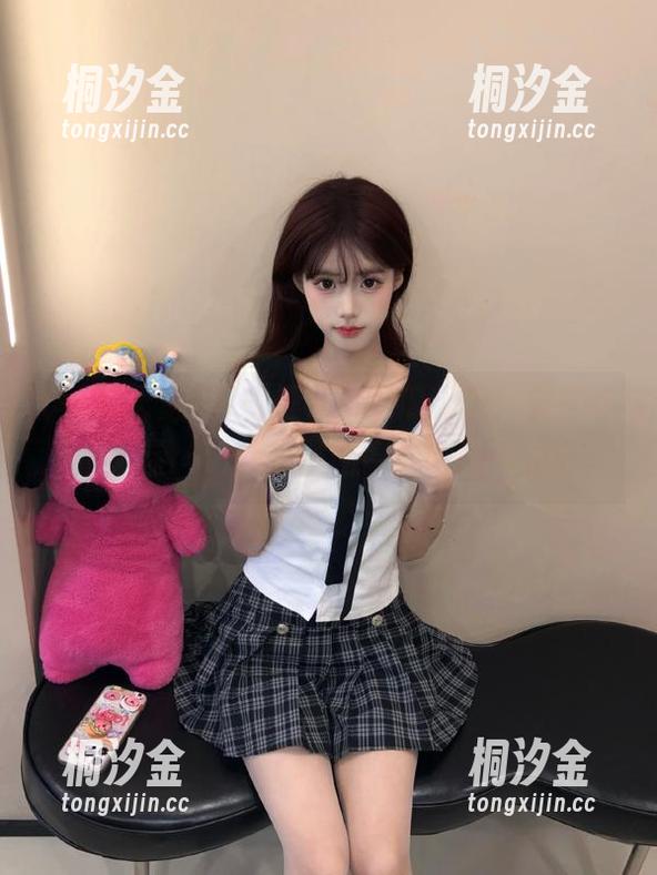 吃瓜天堂 下载虽小,吃瓜无限!快来吃瓜天堂,链接奇葩新闻,哈哈不止!