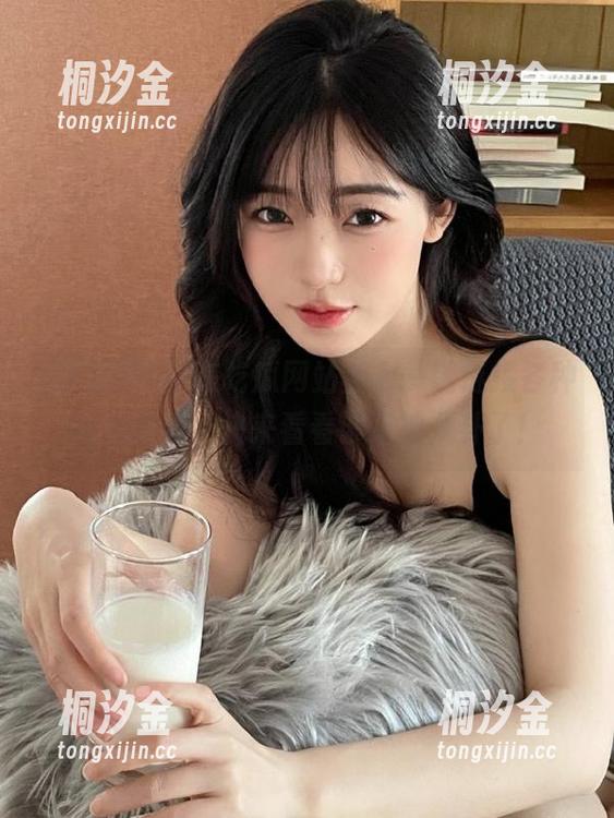 吃瓜网站 在吃瓜网站上,一键链接各种网红新闻,快来看看谁又被八卦了!