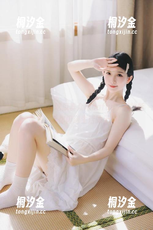 吃瓜群众网cgfun：你的新导航，带你闪避生活的无聊！