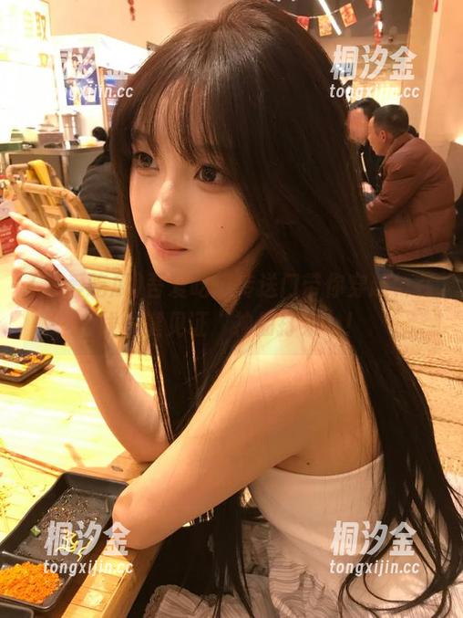 吾爱吃瓜 吾爱吃瓜传送门带你穿越,在线一键见证“神仙打架”!