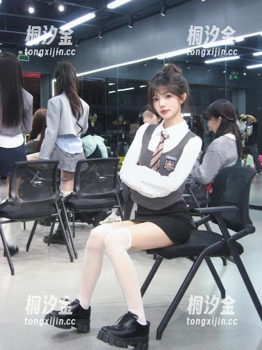 娱乐718：官网站的地址好难找，是不是在藏什么不为人知的瓜？