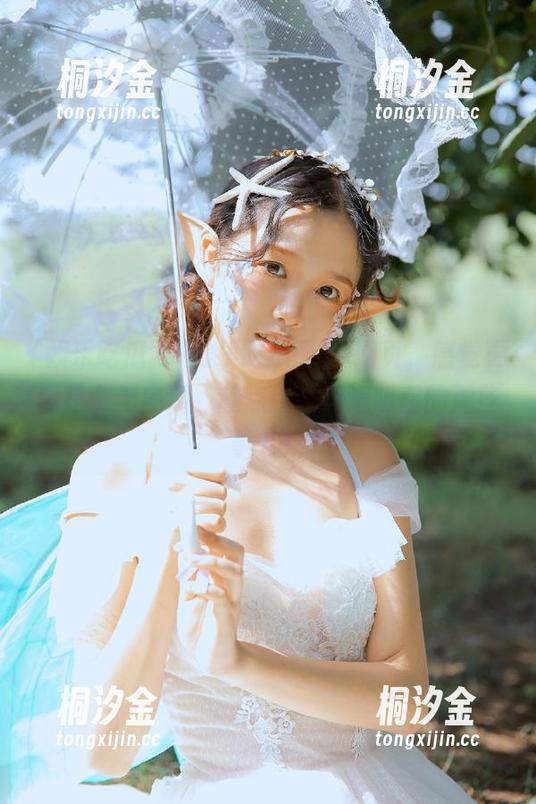 娱乐吃瓜网 娱乐吃瓜网51网页,感觉更像是个无底洞,越点越想知道明星的那些事儿!