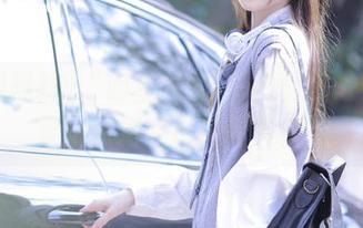 “明星黑料”传送门：到底谁要被扒到变形记的节奏？
