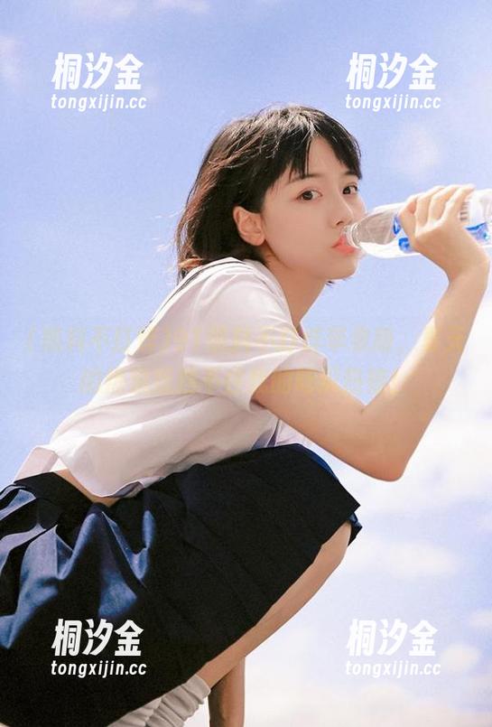黑料不打烊 91黑料不打烊苹果版,夏天的热浪抵挡不住我的吃瓜热情!