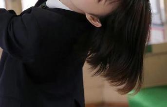 我是从黑料不打烊万里长征的视频里，第一次意识到“人生如戏”的真谛…