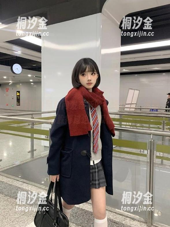 黑料网 黑料网发布新的在线炸弹,谁能够躲得过这波瓜情?
