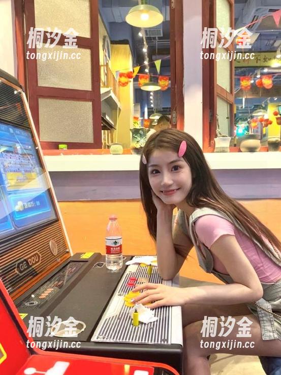 传送门开启，黑料网今日黑料首页又在放毒了！